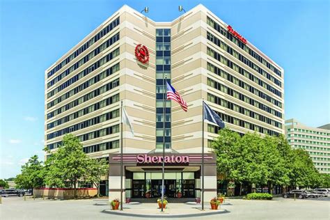 Sheraton Suites Chicago OHare Rosemont | Bookonline.com