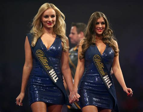 Darts walk on girls are now a thing of the past. | Sherdog Forums | UFC, MMA & Boxing Discussion