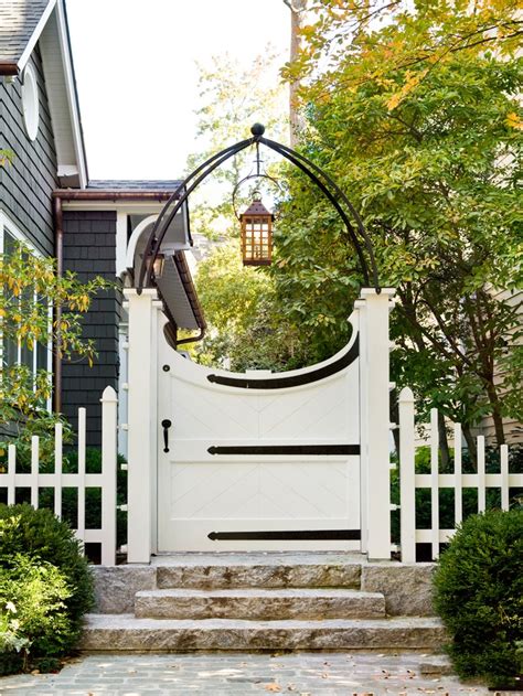 Pin by Lorraine Robinson on Home / Outdoors | Garden gate design, Charming garden, Arch gate