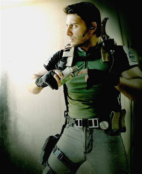 Chris Redfield-Resident Evil 5 by MaicouManiezzo on DeviantArt