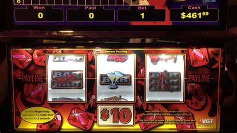 Hot Red Ruby Slot Machine