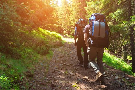 Mountain Hiking Safety Tips - Highland Manor Inn - Townsend