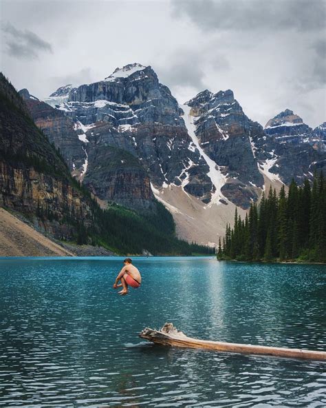 5 Incredible Hikes from Moraine Lake - Elite Jetsetter