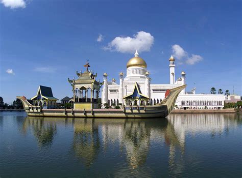 A bit of classical Islamic architecture in downtown Bandar, Brunei, the ...