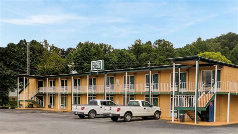 Budget Inn- Ellijay, GA Hotels- Tourist Class Hotels in Ellijay- GDS ...