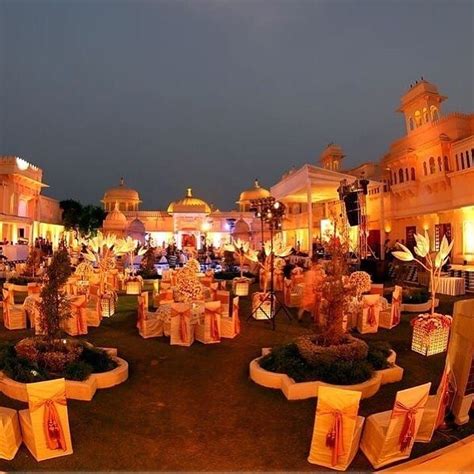 Pin on Isha Ambani and Anand Piramal Wedding