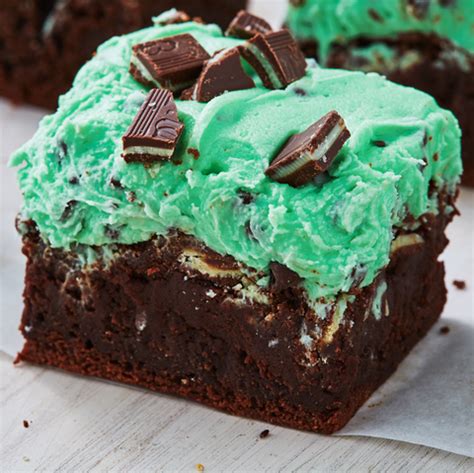 Best Mint Chocolate Chip Brownie Recipe - How to Make Mint Chocolate Chip Brownies