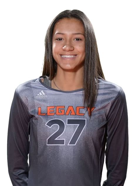 Nebraska volleyball commit Harper Murray will wear 27 to honor late ...