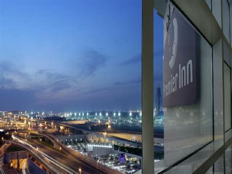 28+ schön Foto Premier Inn Dubai Airport : Book a Hotel near Dubai International Airport ...