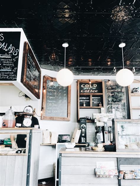 10 Stylish NYC Coffee Shops & Cafés to Snap Gorgeous Instagram Pics – MITH Magazine