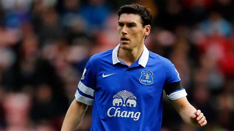 Midfielder Gareth Barry: Everton told me if I'd be 'retiring' if I went ...