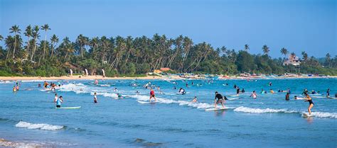 Weligama surfing lesson | Sri Lanka activities | Red Dot Tours