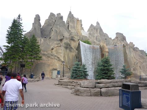 Wonder Mountain's Guardian Canada's Wonderland | Theme Park Archive