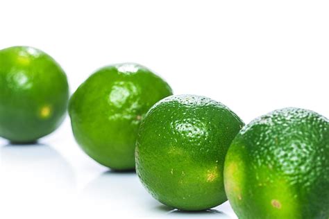 Fresh lime fruit 7281956 Stock Photo at Vecteezy