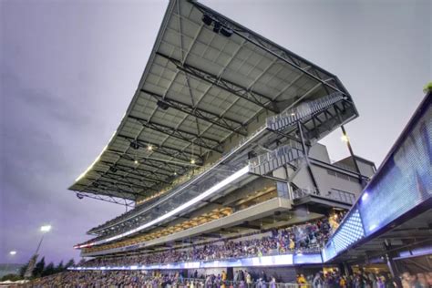 University of Washington Husky Stadium - Magnusson Klemencic Associates