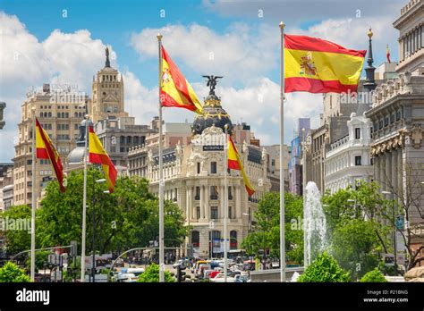 Madrid city center, view along the Calle de Alcala towards the ...