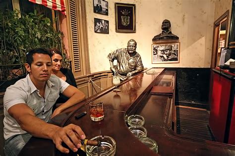 PHOTO: La Floridita Bar in Old Havana, Cuba