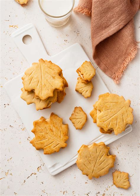 Homemade Maple Leaf Cookies - Food Nouveau