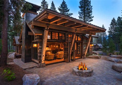 Cozy mountain style cabin getaway in Martis Camp, California