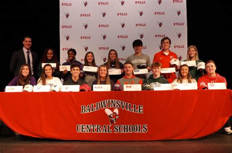 Baldwinsville HS student-athletes sign National Letters of Intent | WSYR