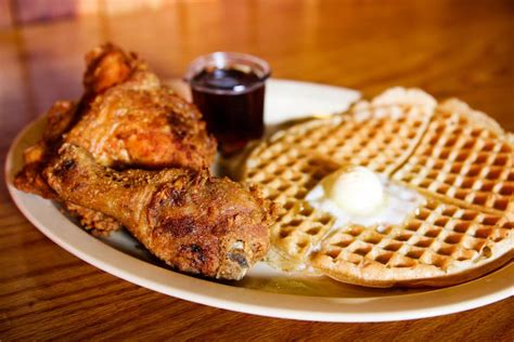 Roscoe's Chicken And Waffles - Hollywood - Los Angeles - The Infatuation