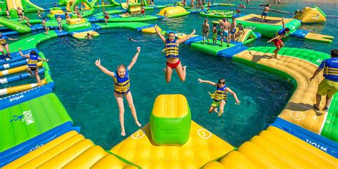 America's Largest Inflatable Waterpark, Wis. Dells | Land of Natura