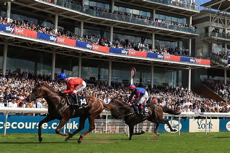 Who’ll win at York Races? Tips for the Ebor Festival 2019, Day 4 | YorkMix