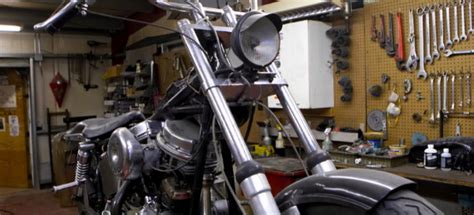 How to Adjust a Motorcycle Clutch | DoItYourself.com