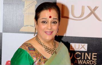 Poonam Sinha Biography, Age, Height, Weight, Secrets, Affairs, Images.