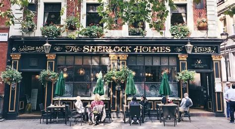 Visit Sherlock Holmes - Quickstep Travel Guides