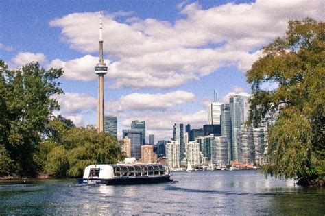 Toronto Harbour Tours - Toronto, ON | Tripster