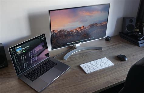 MacBook Pro student setup : macsetups