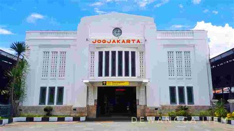 Stasiun Tugu Stasiun Paling Cantik di Indonesia | GenPI Jogja