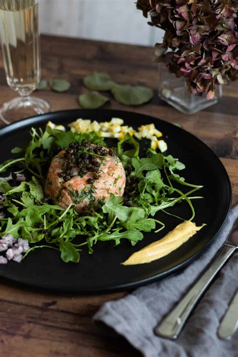 Salmon Tartare with Rum & Fried Capers - always use butter