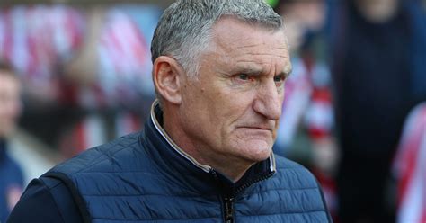 Tony Mowbray reveals two positions that Sunderland still want to ...