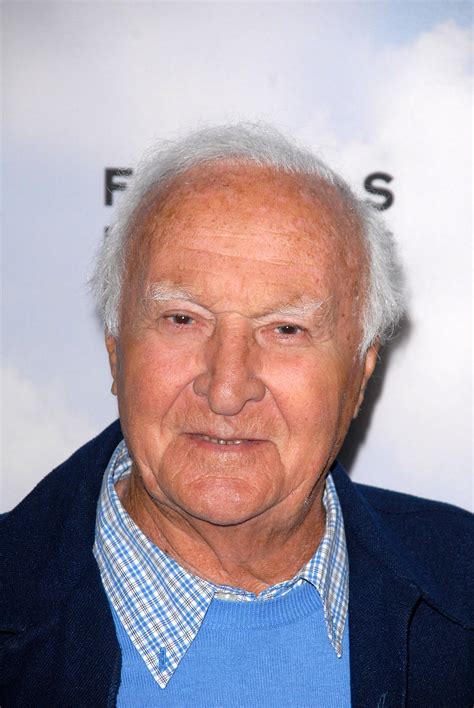 'The Sopranos' Actor Robert Loggia Dies Aged 85 | TV News ...