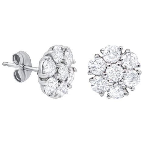 18 Karat Baguette Diamond Earrings For Sale at 1stDibs