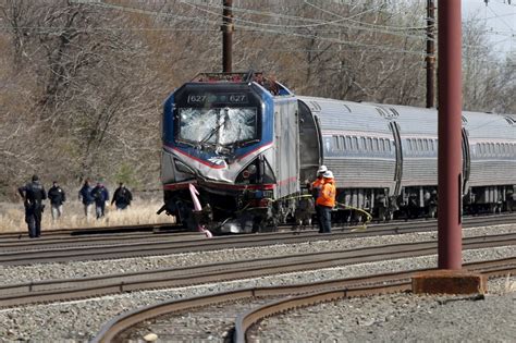 Amtrak crash shows U.S. anti rail-collision system may have gaps | Reuters