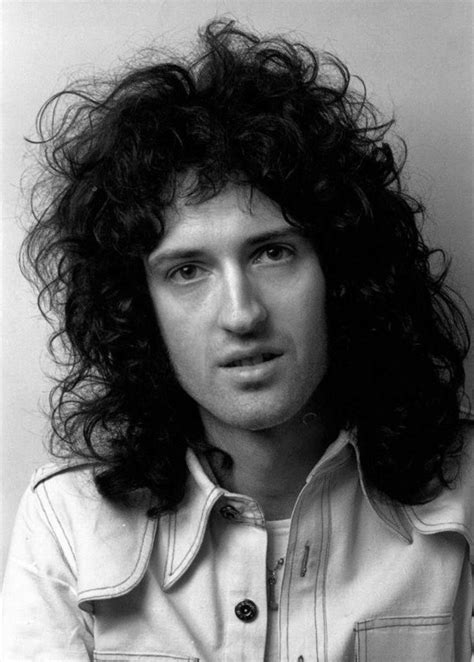 Pin on Queen. | Brian may, Queen brian may, Freddie mercury