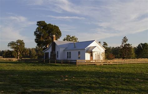 Country Cottages & Farm Houses