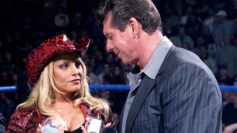 “It was completely worth” When Trish Stratus recalled about her ...