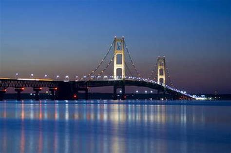 Mackinac Bridge jumper falls at least 70 feet, survives an hour in cold ...