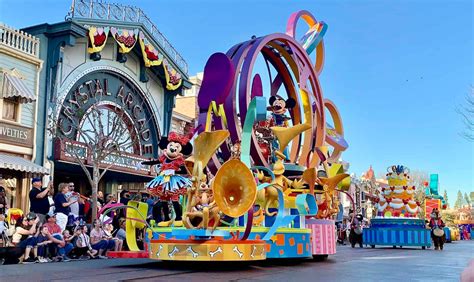 Disneyland Park Welcomes its First All-New Daytime Parade in Almost a Decade! FUN WITH KIDS IN LA