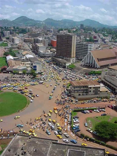 Yaoundé town Africa Do Sul, West Africa, Angola, Seychelles, Cap Vert, Belle Villa, Excursion ...