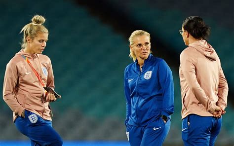 Ex-coaches urge Lionesses to take ‘once-in-a-lifetime opportunity ...