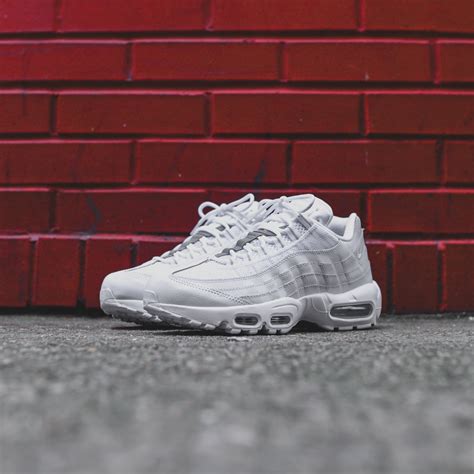 Nike Air Max 95 Essential - White / Pure Platinum – Kith