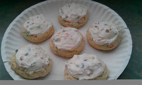 Test Kitchen: Rainbow Chip Cookies