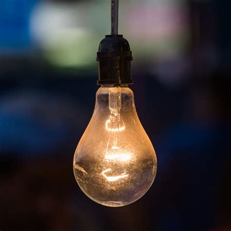 Best Tubelight/Bulb (Normal and LED), cost, wattage & buying guide in India in 2024 : Bijli Bachao