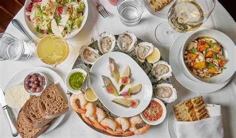 11 Union Square Restaurants Every New Yorker Should Try - PureWow