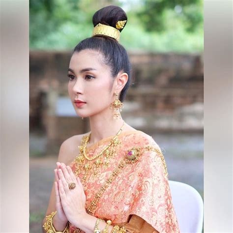 Thai Dress, Praying Hands, Prayers, Poses, Drop Earrings, Traditional, Flower, Lady, Fashion